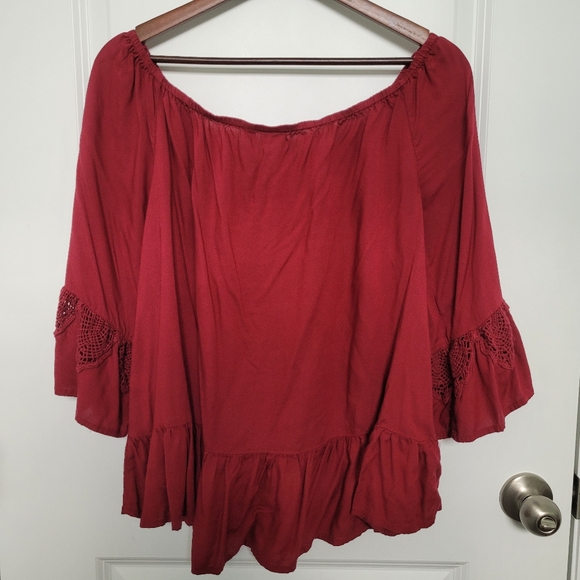 New York & Company Rayon Cotton Romantic Crimson Lace Elegant Blouse Size Medium - Picture 4 of 11